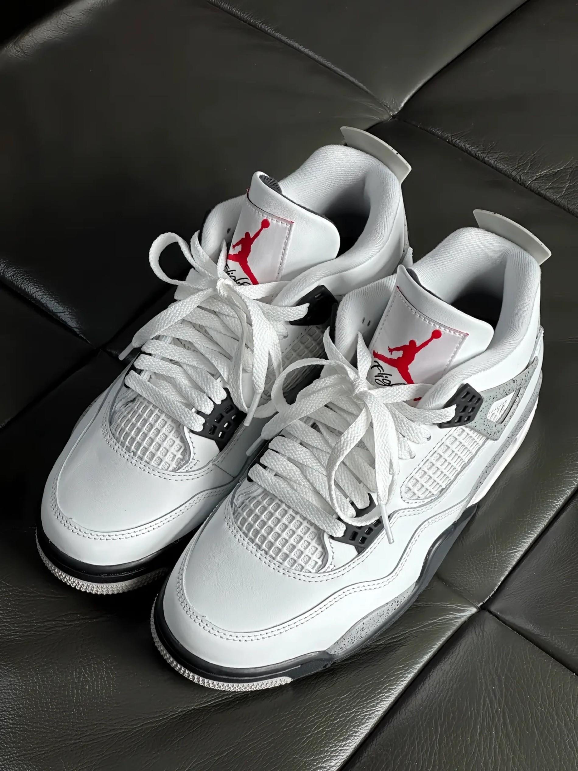 aj4还是太经典了质感和实穿双在线!麂皮